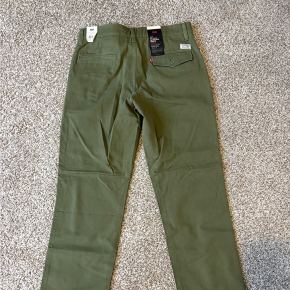 Levi xx Chino Straight Leg Pant - Picture 6 of 6